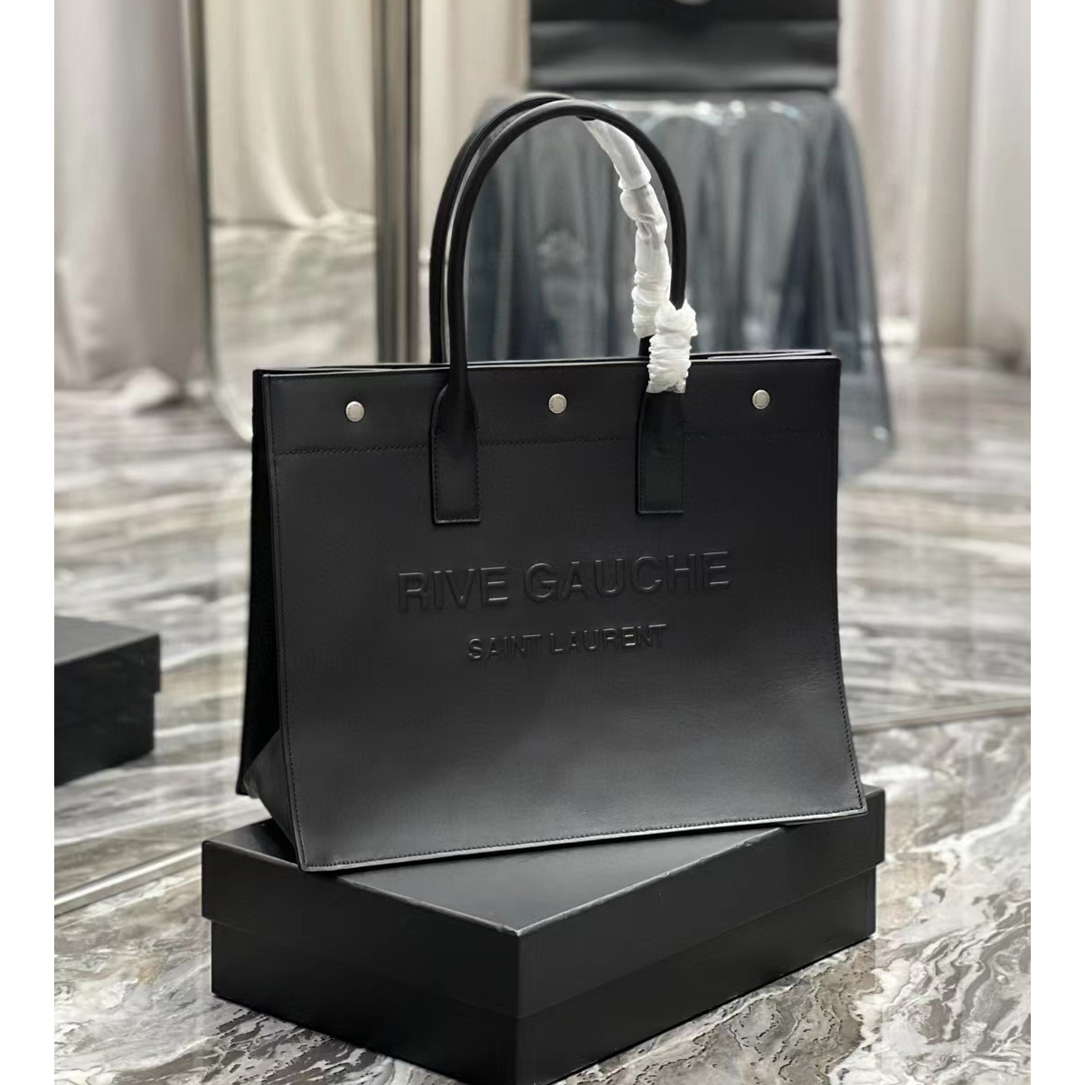 Saint Laurent Rive Gauche Small Tote Bag In Smooth Leather(39-31-18cm) - FashionPlug