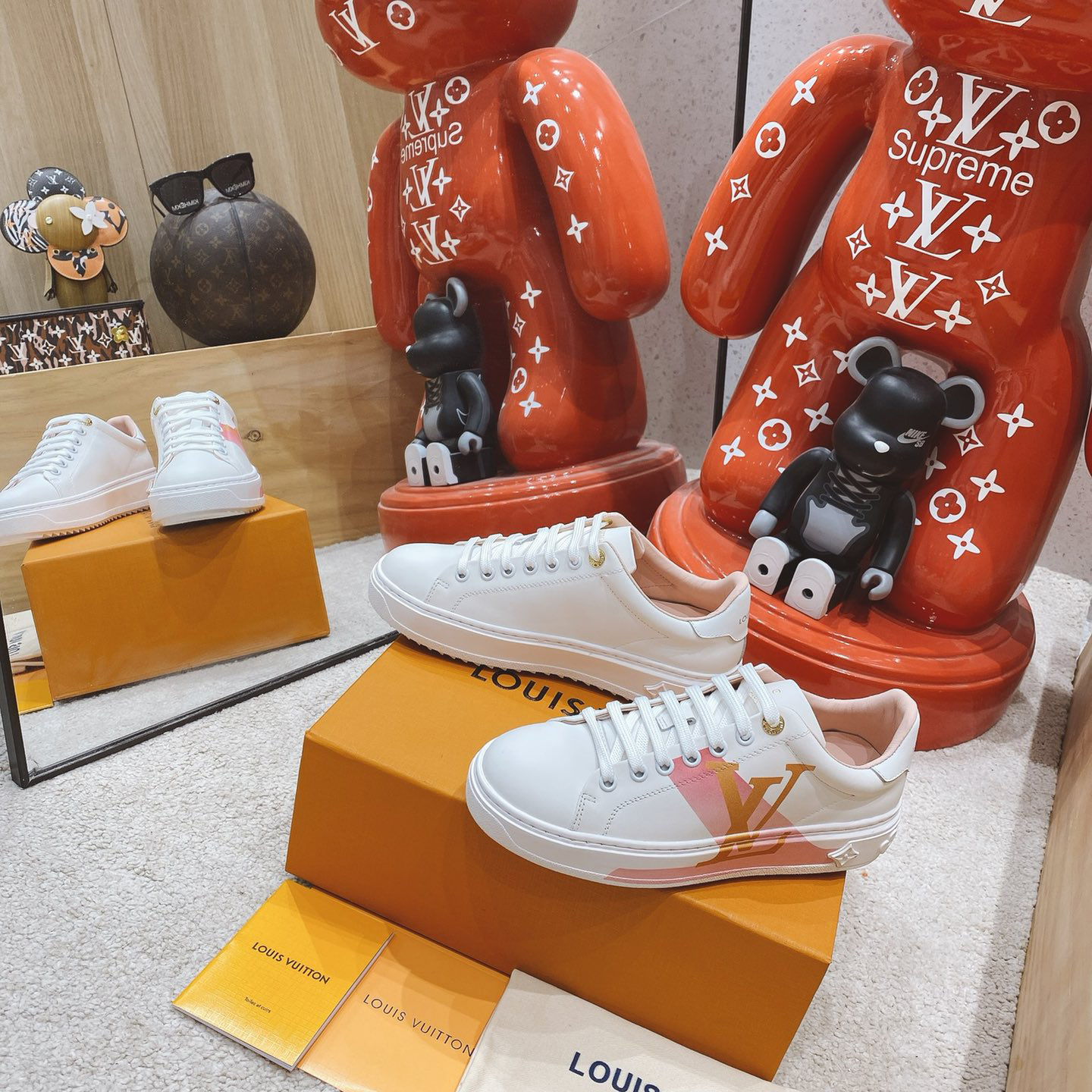 Louis Vuitton Logo Sneaker - FashionPlug