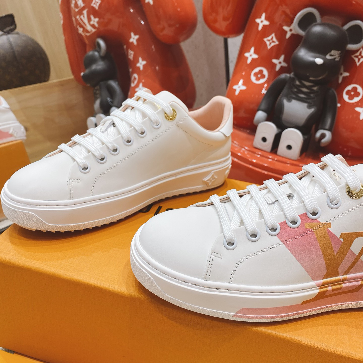 Louis Vuitton Logo Sneaker - FashionPlug