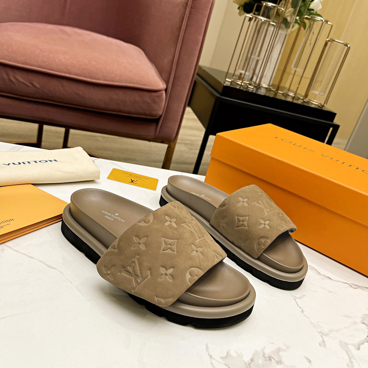 Louis Vuitton Pool Pillow Comfort Mules - FashionPlug