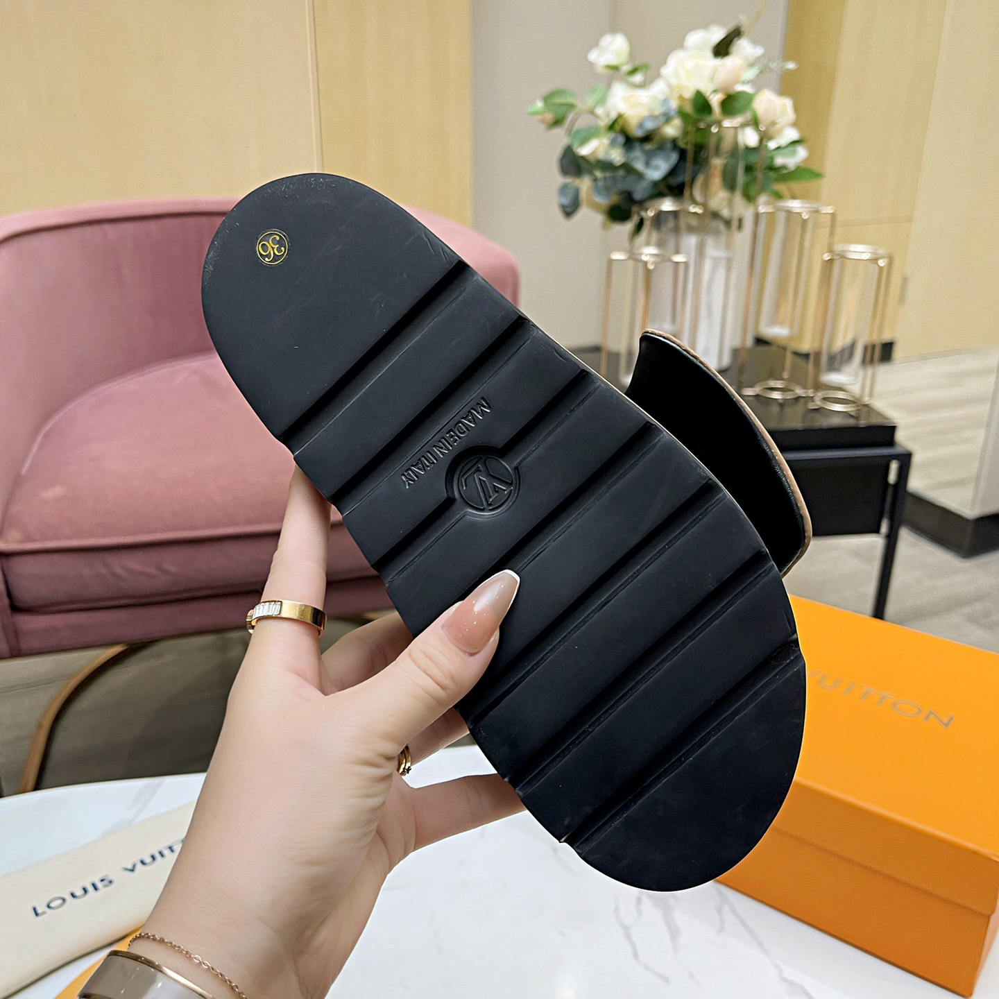 Louis Vuitton Pool Pillow Comfort Mules - FashionPlug