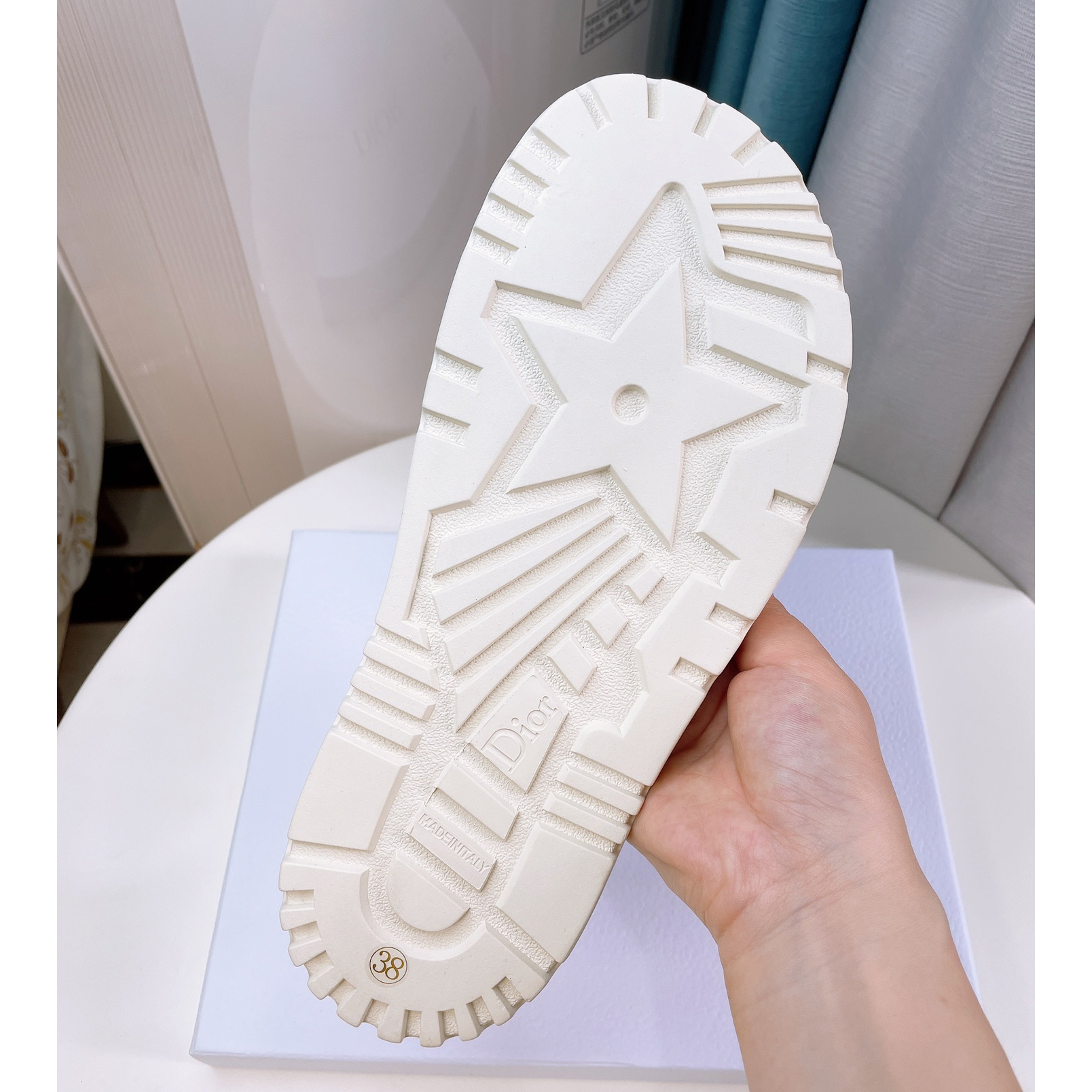 Dior Women Slide Sandals - FashionPlug