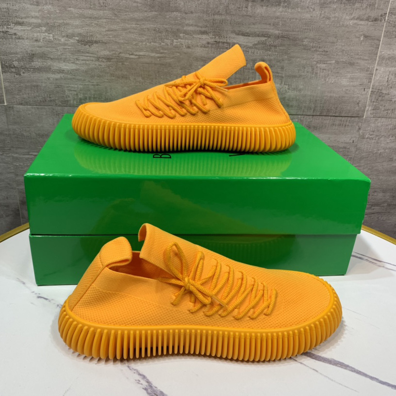 Bottega Veneta Ripple Sneakers - FashionPlug