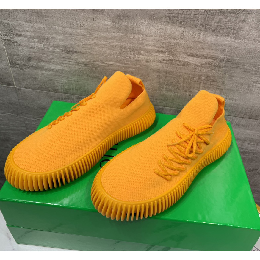 Bottega Veneta Ripple Sneakers - FashionPlug