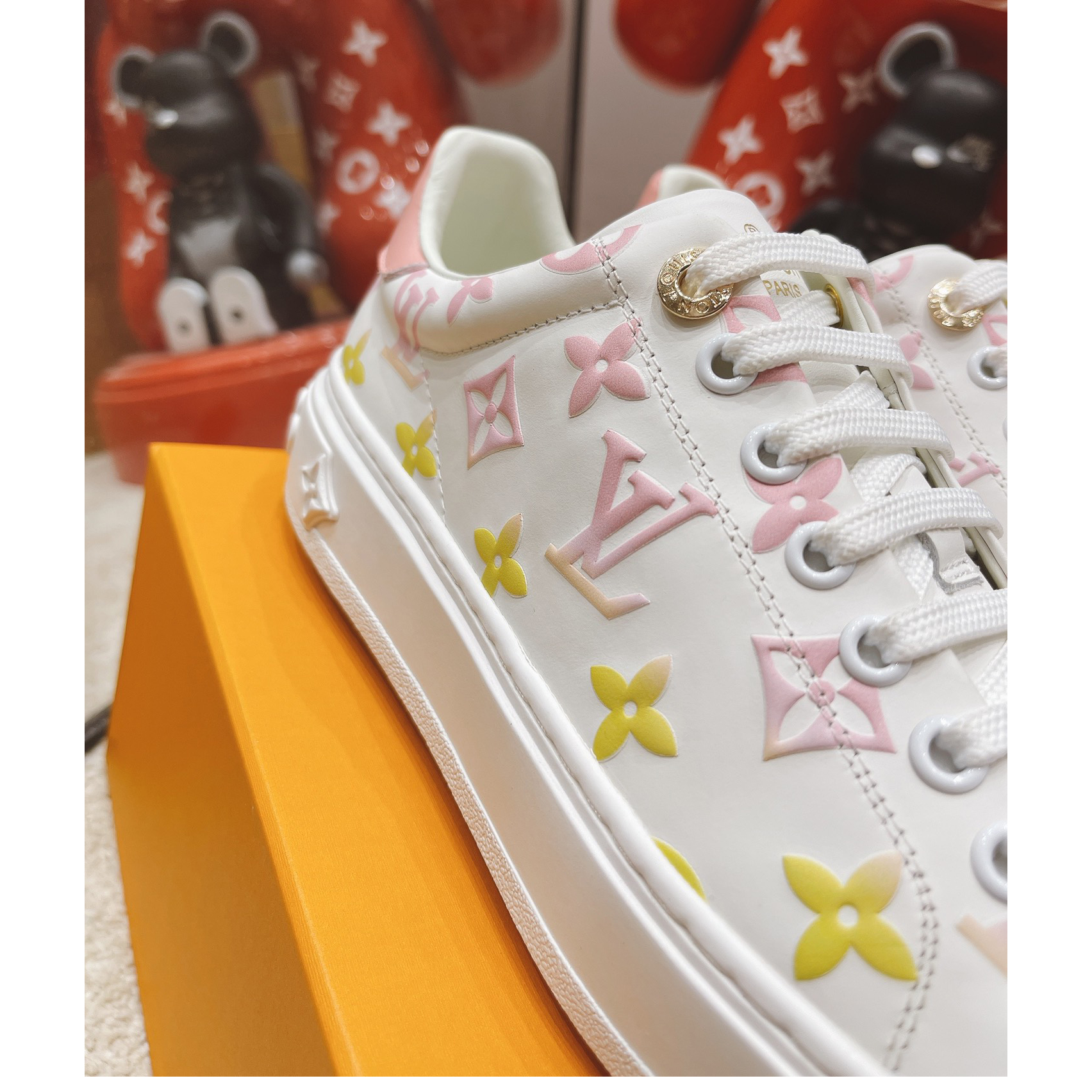 Louis Vuitton Monogram Sneaker - FashionPlug