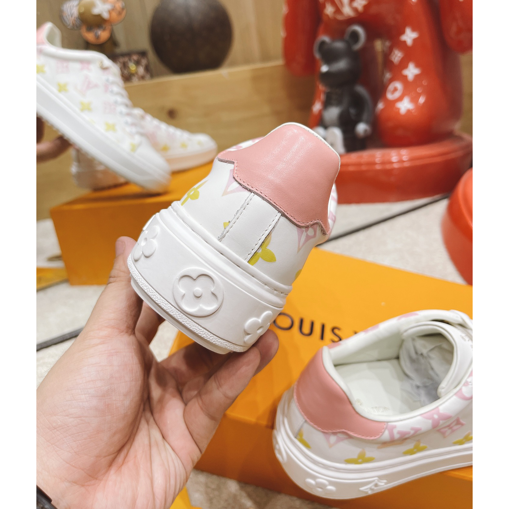 Louis Vuitton Monogram Sneaker - FashionPlug