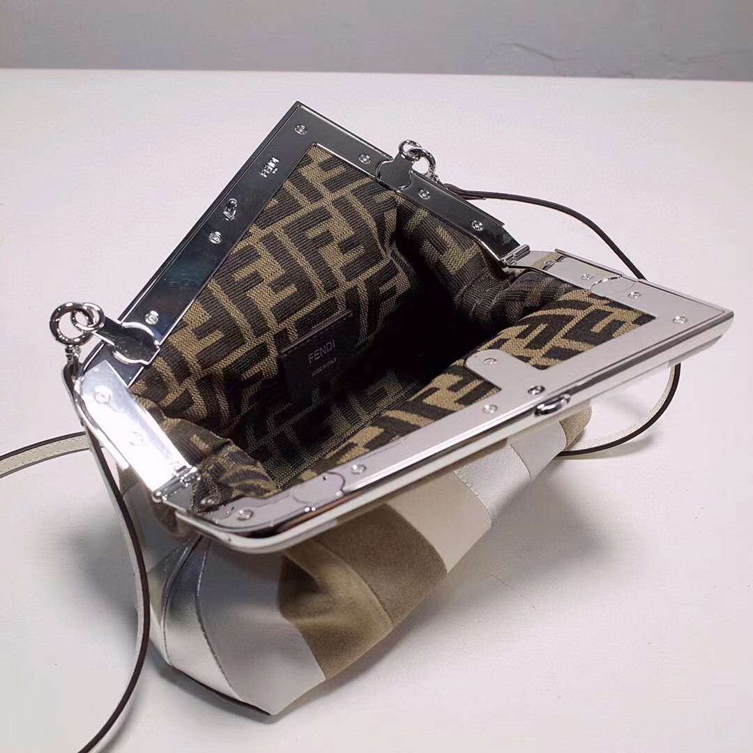 Fendi First Handbag（26-18-9.5cm） - FashionPlug