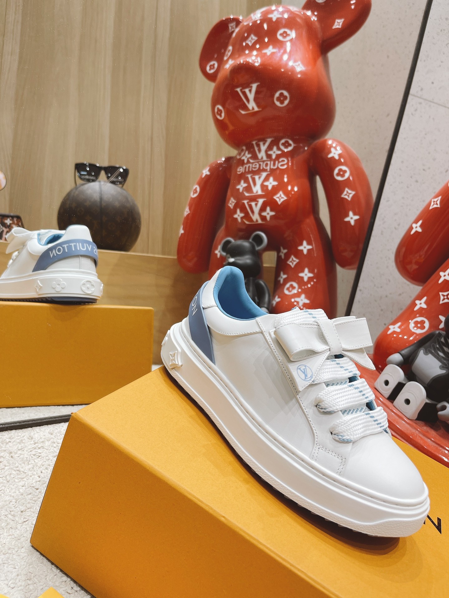 Louis Vuitton Logo Sneaker - FashionPlug