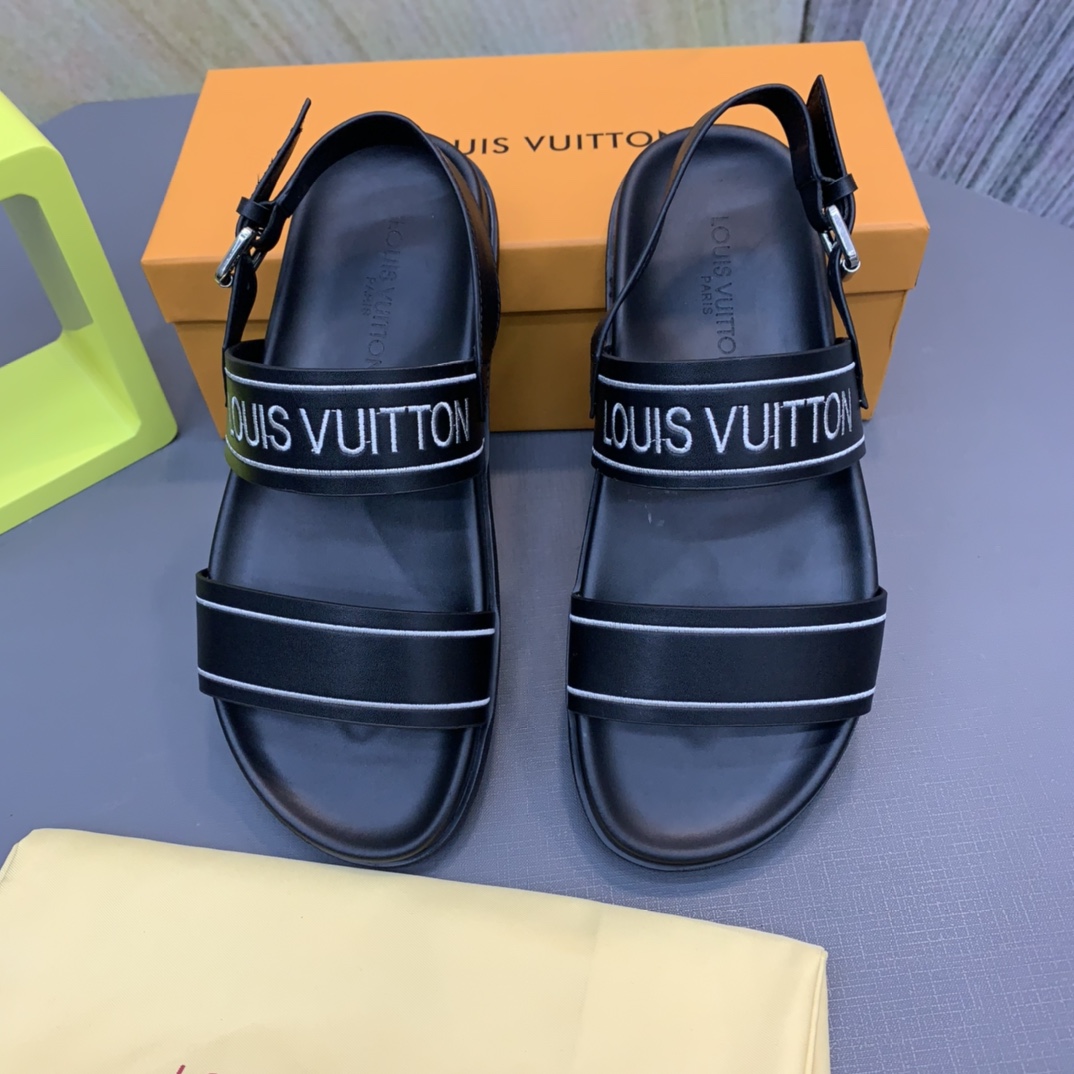 Louis Vuitton Logo Sandals - FashionPlug