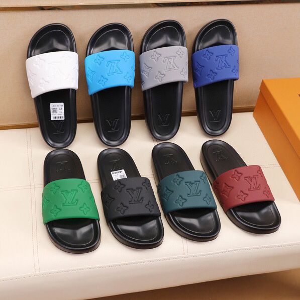 Louis Vuitton Monogram Slippers - FashionPlug