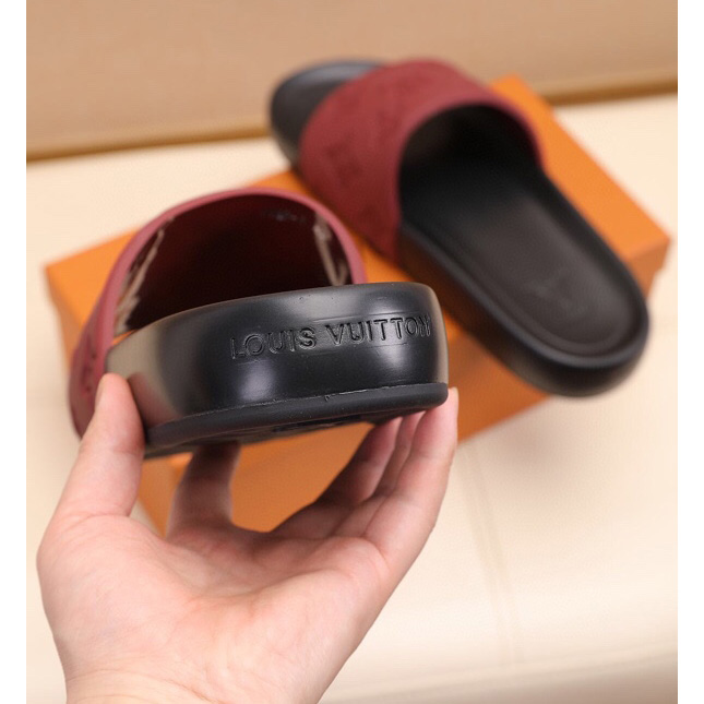 Louis Vuitton Monogram Slippers - FashionPlug