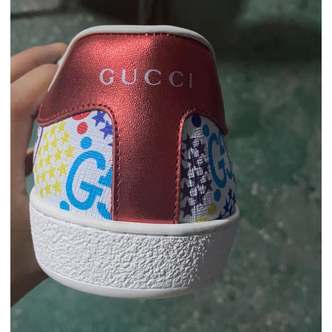 Gucci  Sneakers - FashionPlug