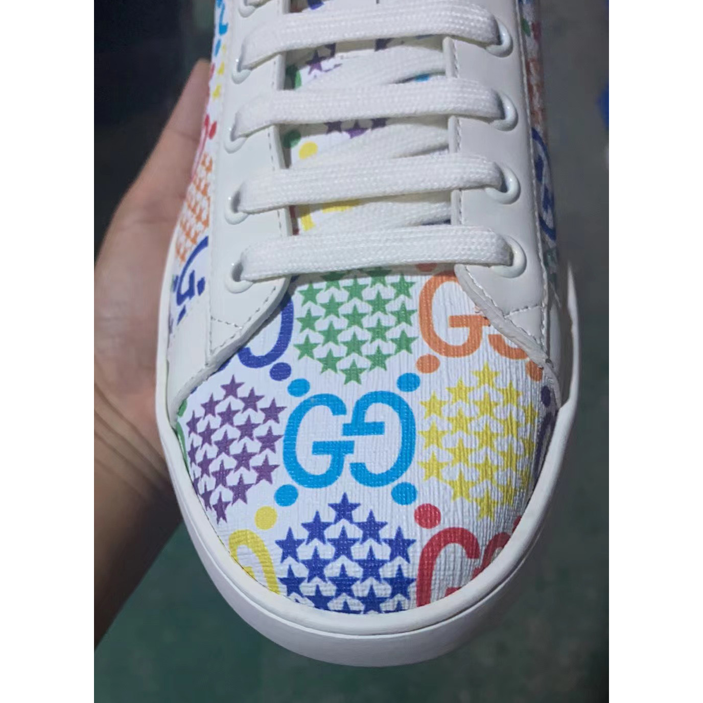 Gucci  Sneakers - FashionPlug