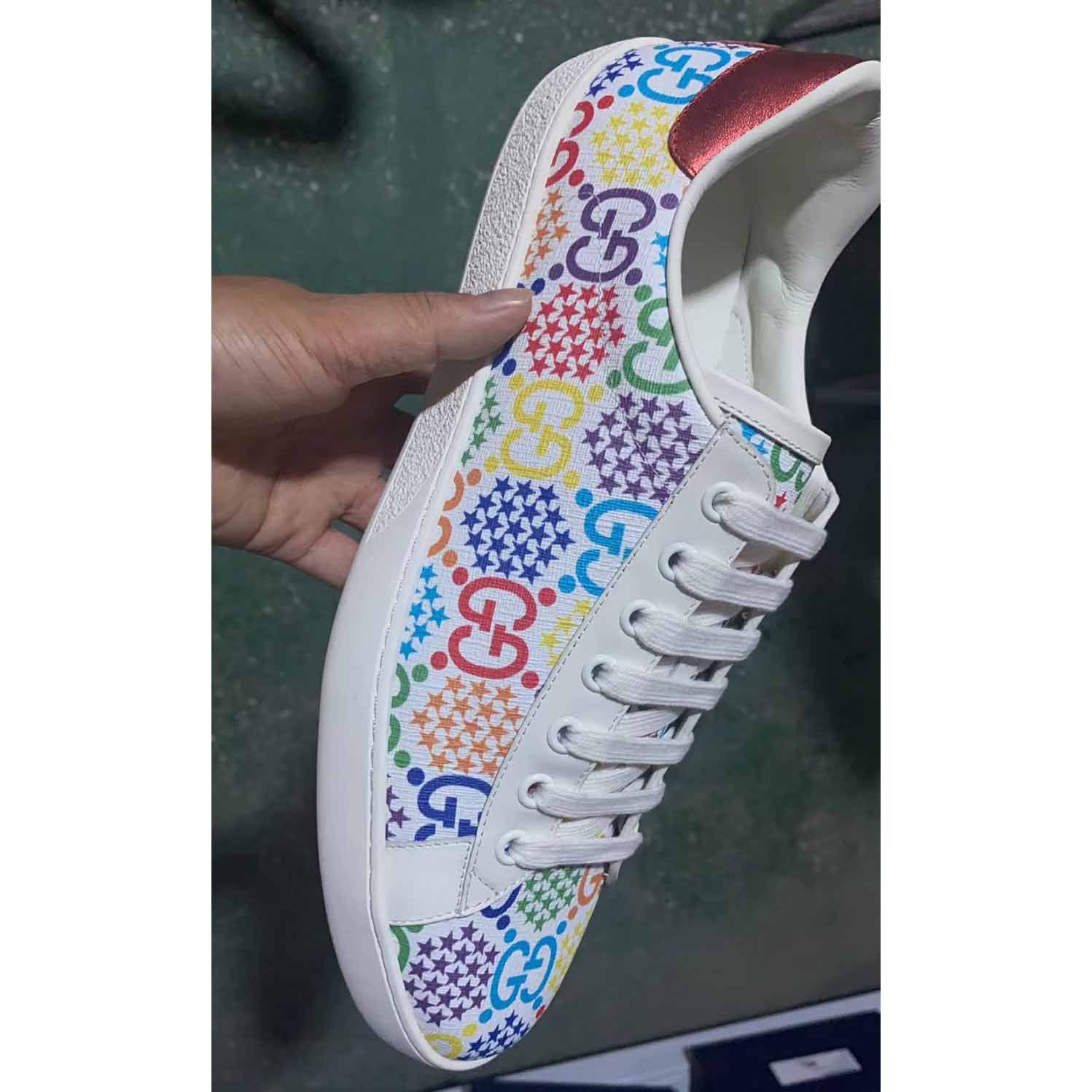 Gucci  Sneakers - FashionPlug