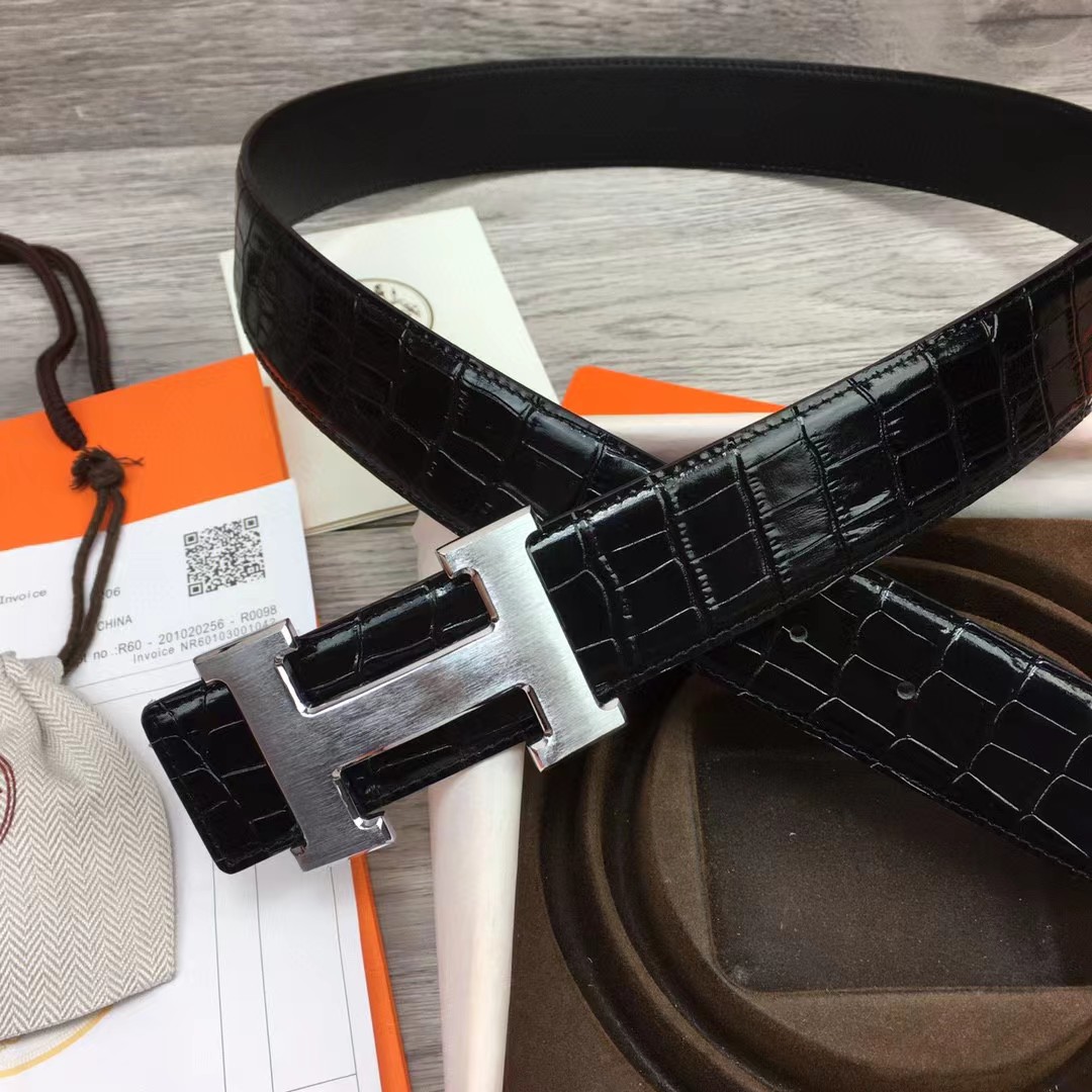 Hermes Black Leather Belt - FashionPlug