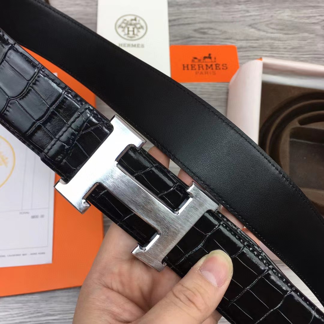 Hermes Black Leather Belt - FashionPlug