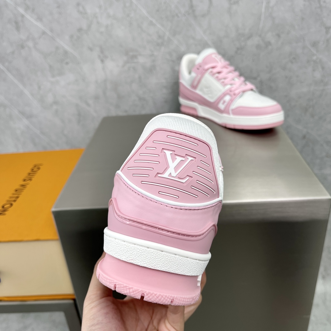 Louis Vuitton LV  Trainer Sneaker(Upon UK Size) - FashionPlug
