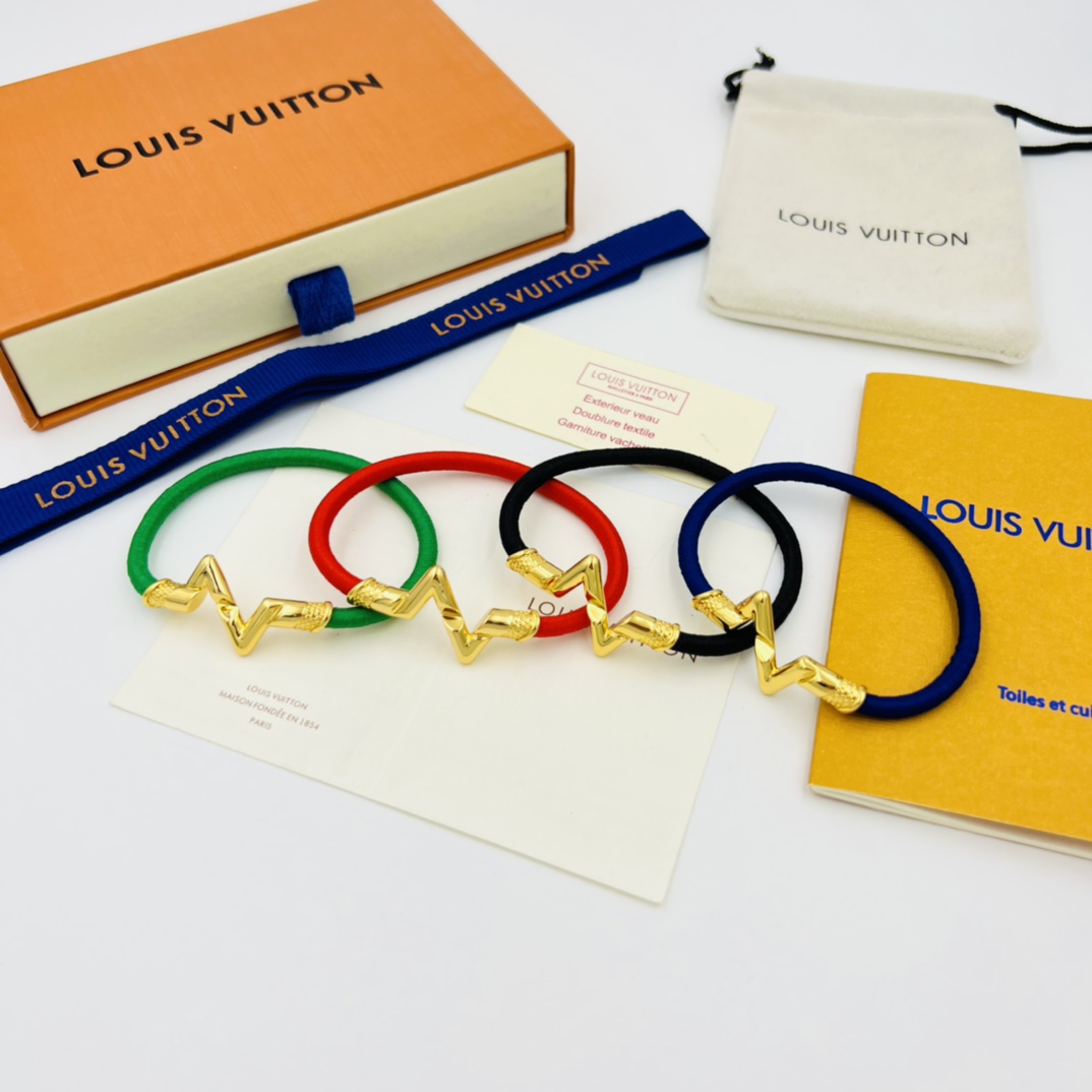 Louis Vuitton LV Volt Play 18K Bracelet - FashionPlug