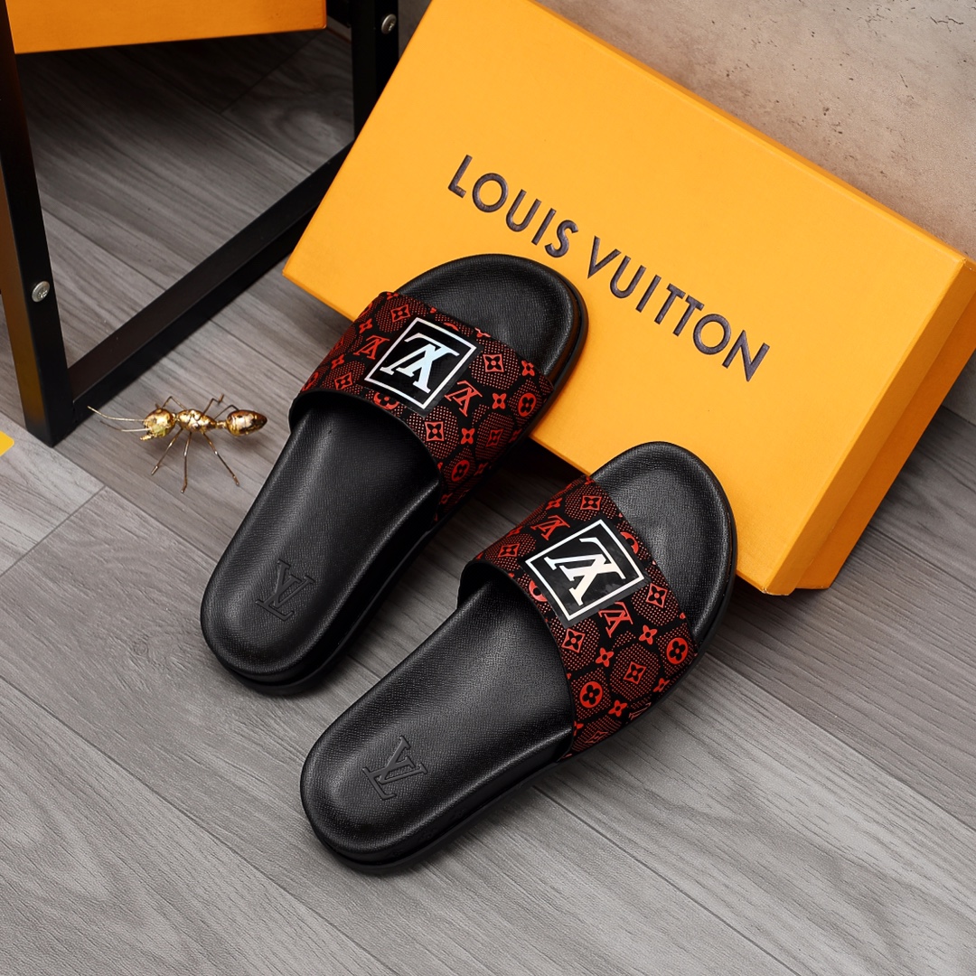 Louis Vuitton Monogram Slippers - FashionPlug