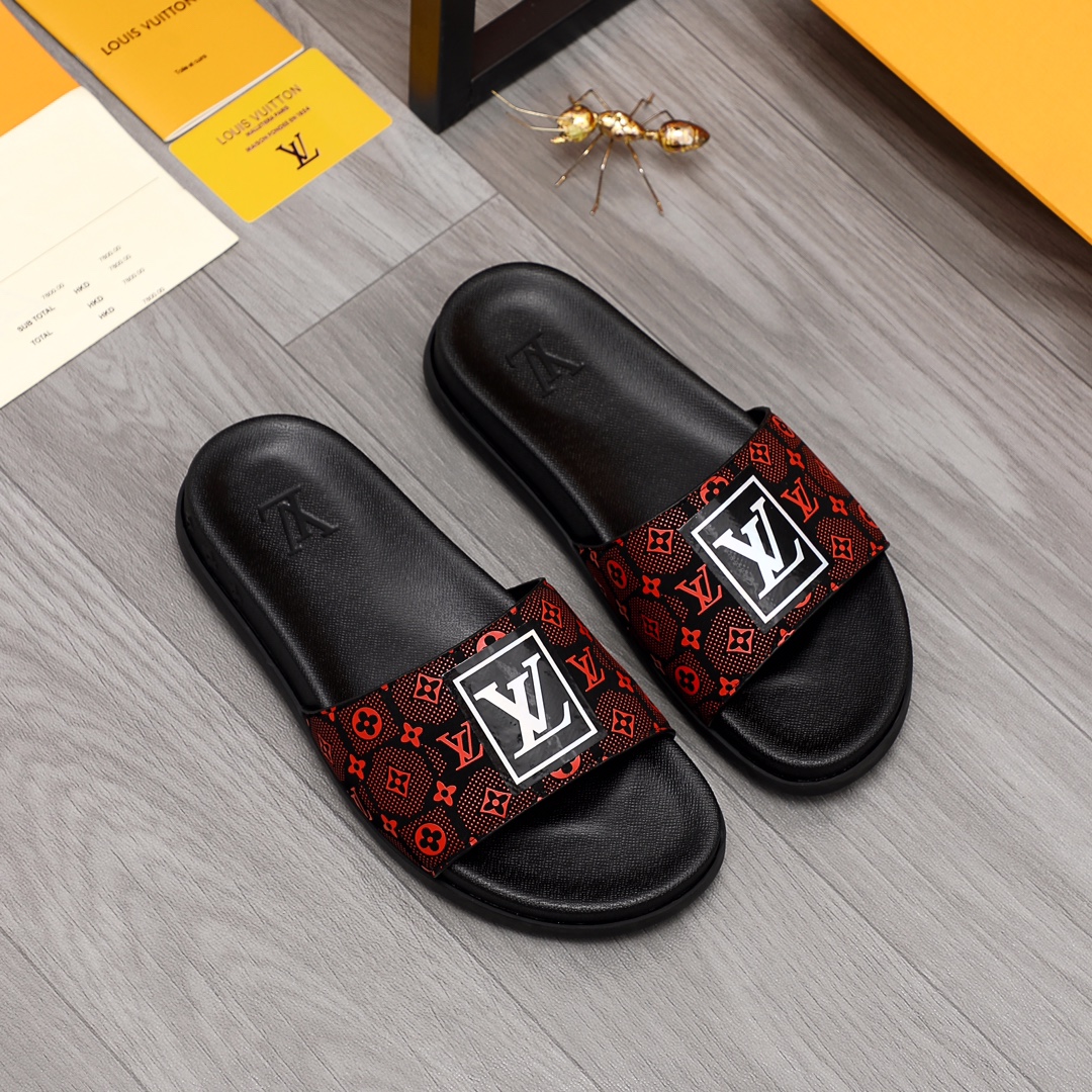 Louis Vuitton Monogram Slippers - FashionPlug