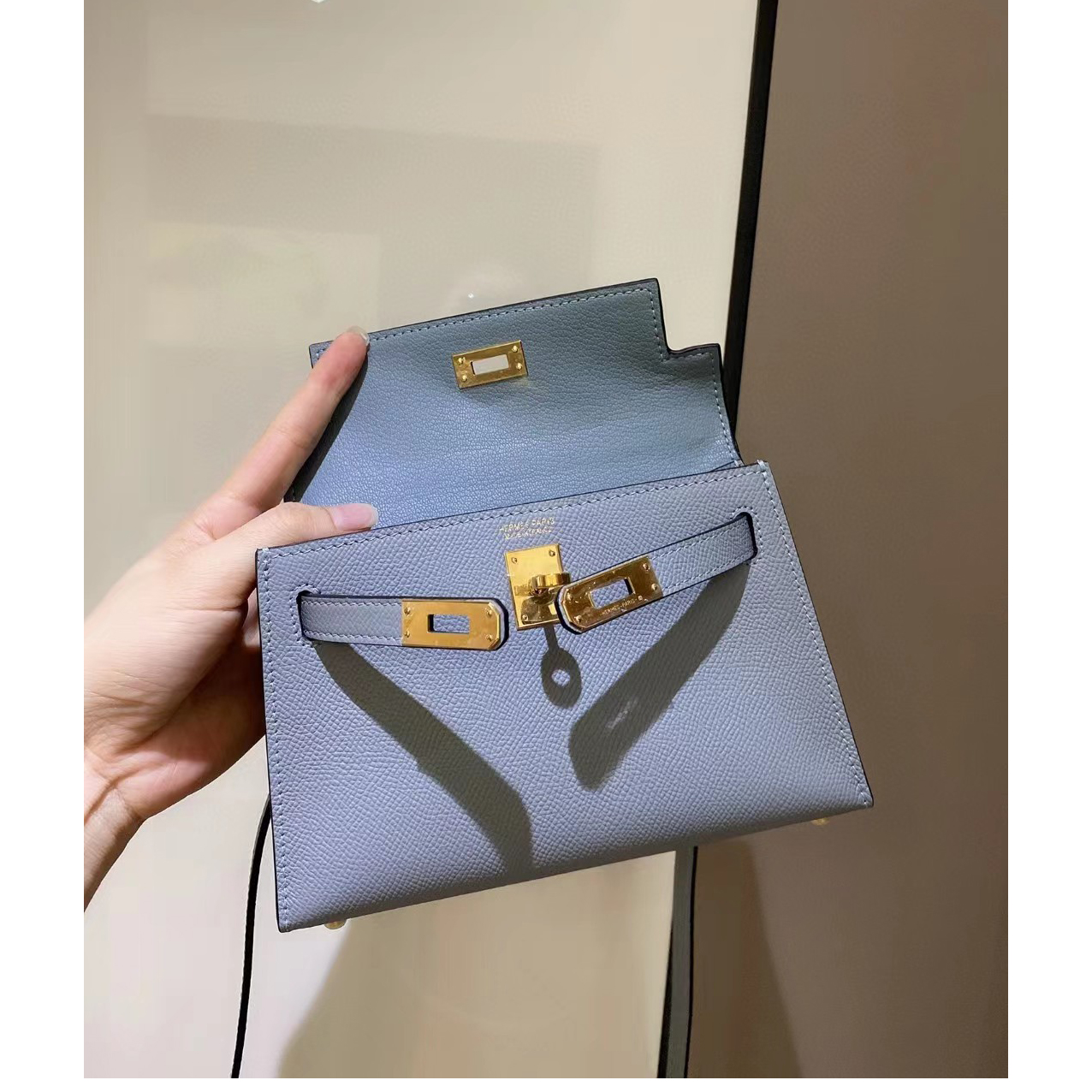 Hermes  Kelly Mini Women Handbag （19-13-6.5CM） - FashionPlug
