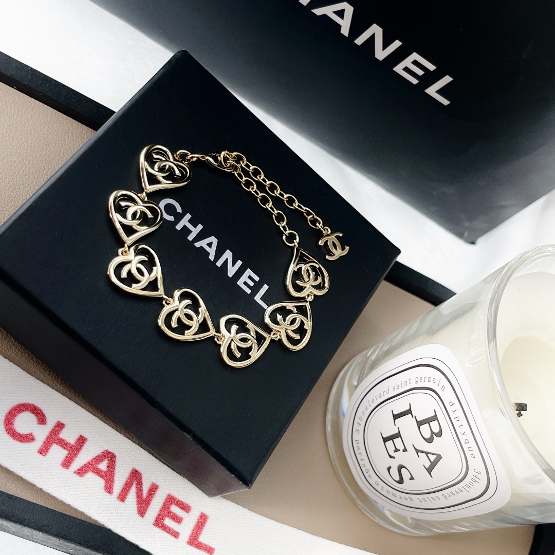 Dior Bracelet - FashionPlug