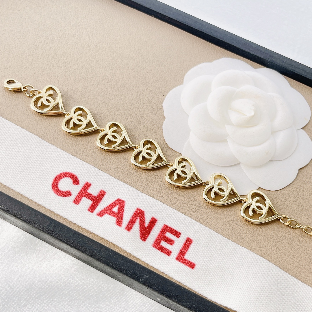 Dior Bracelet - FashionPlug