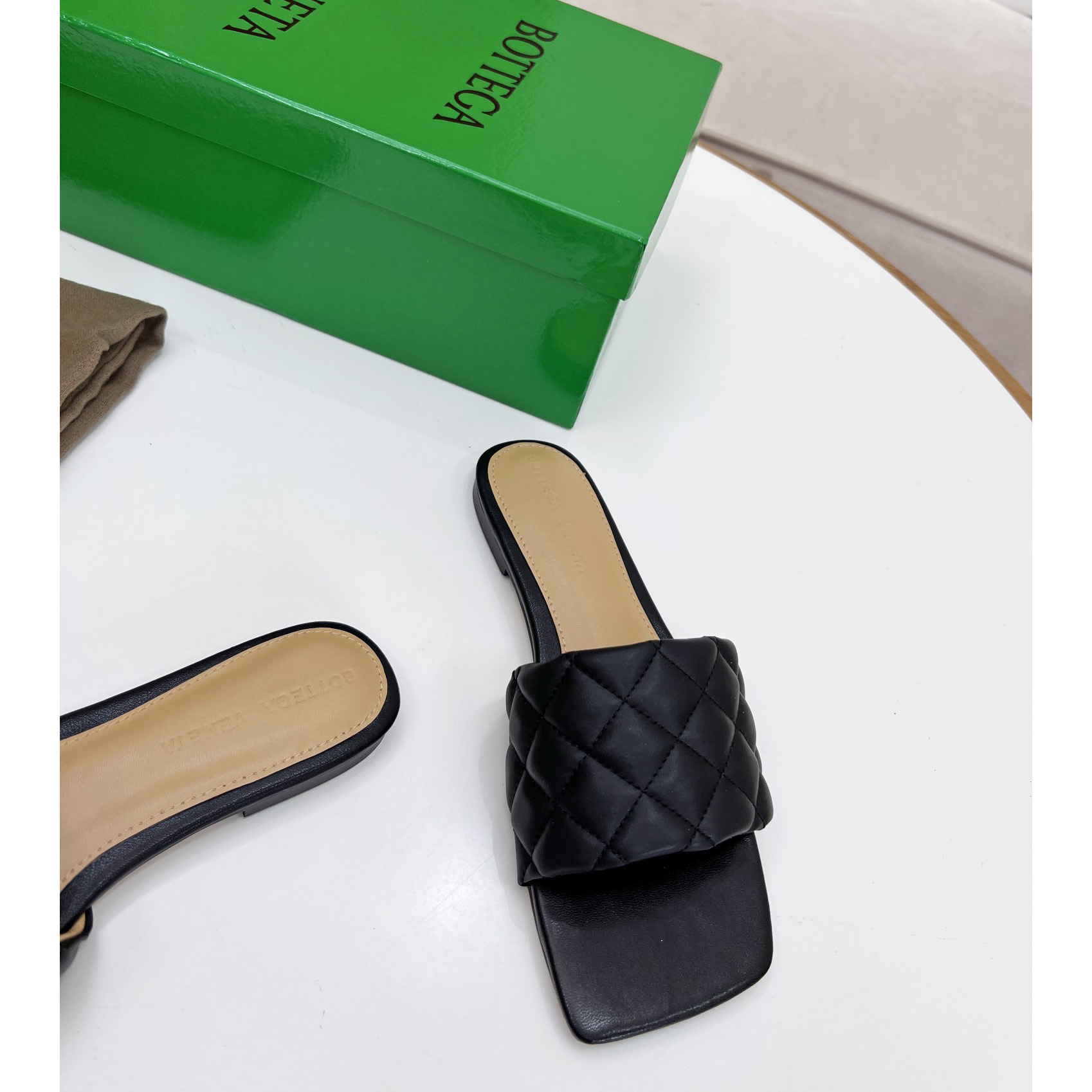 Bottega Veneta Padded Leather Sandals - FashionPlug