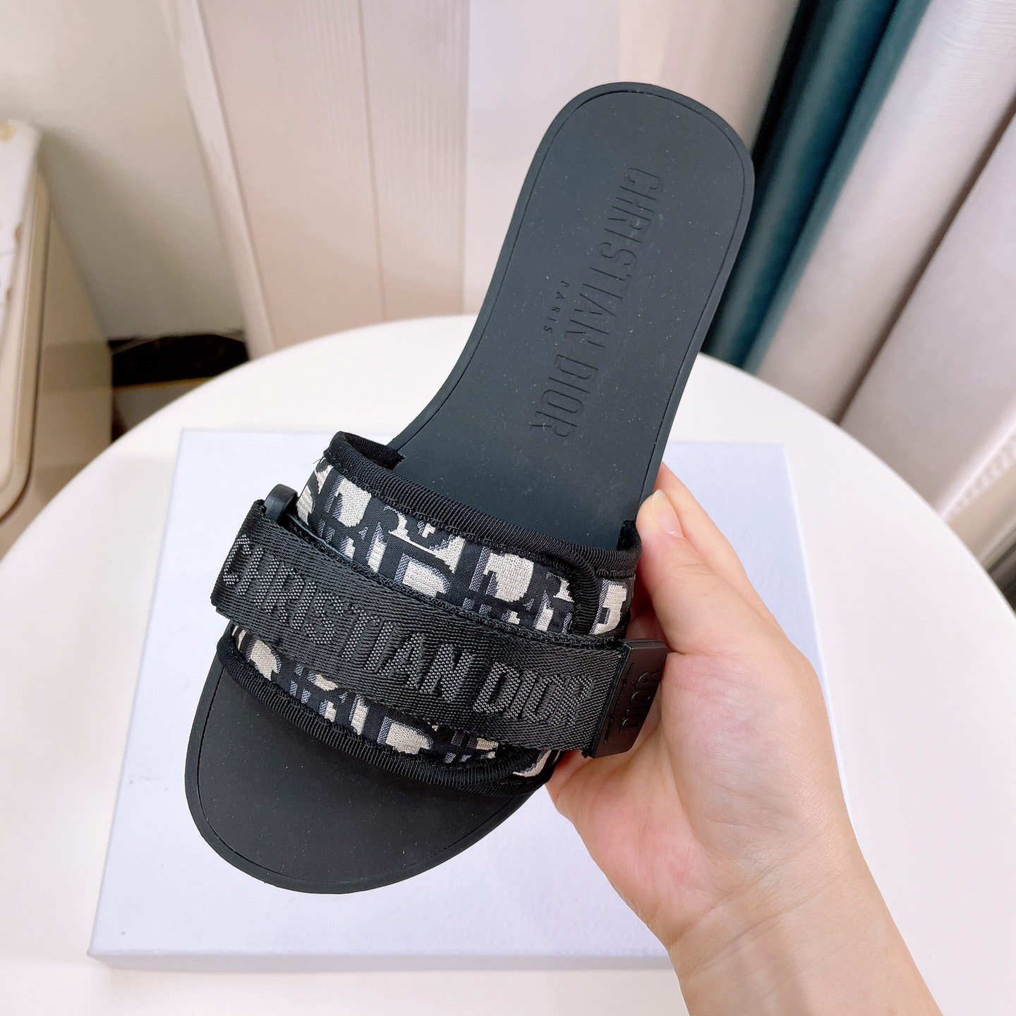 Dior Women Slides - FashionPlug