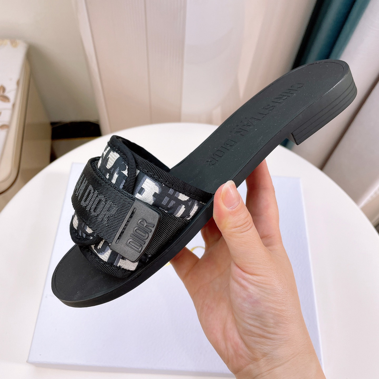 Dior Women Slides - FashionPlug