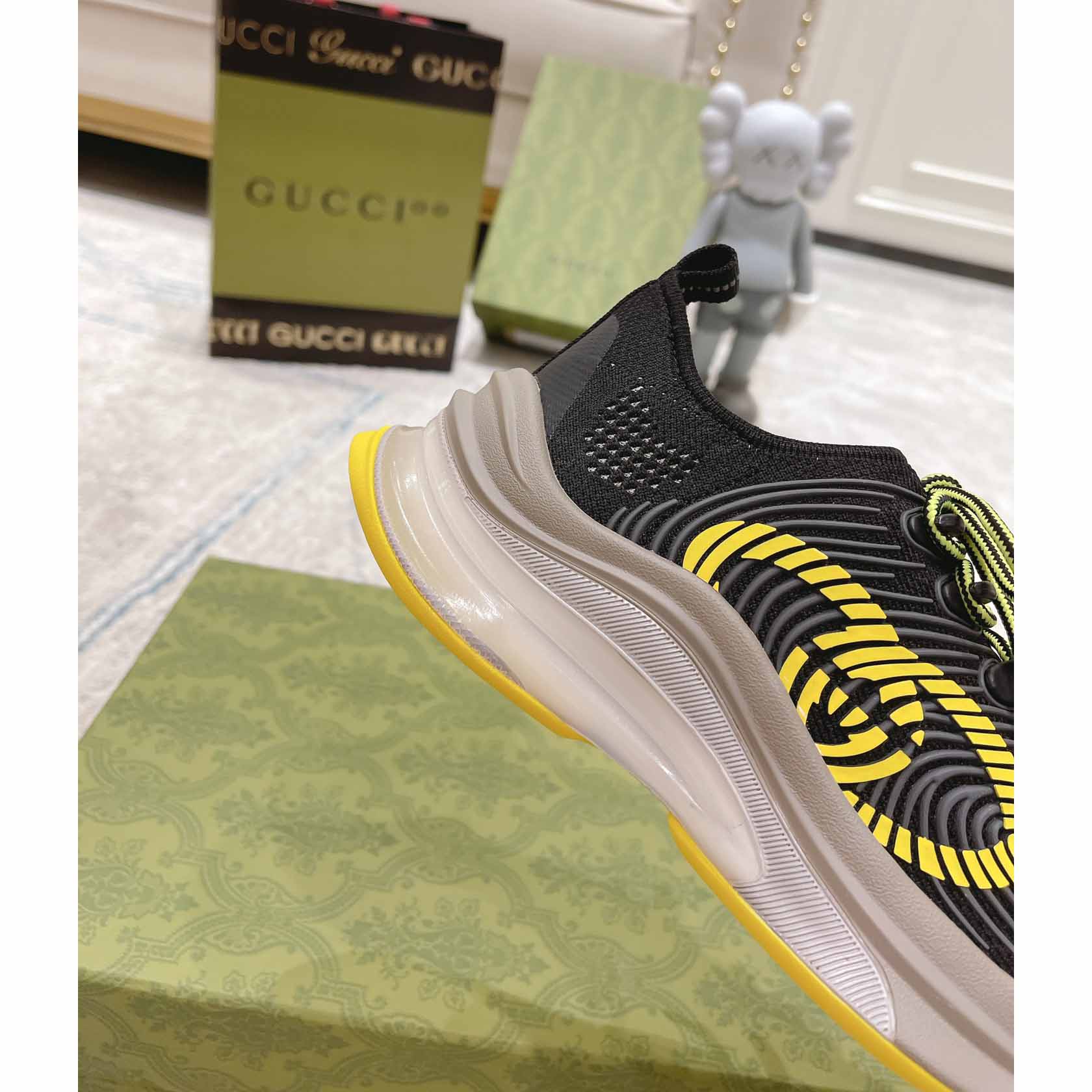 Gucci Run Sneaker  - FashionPlug