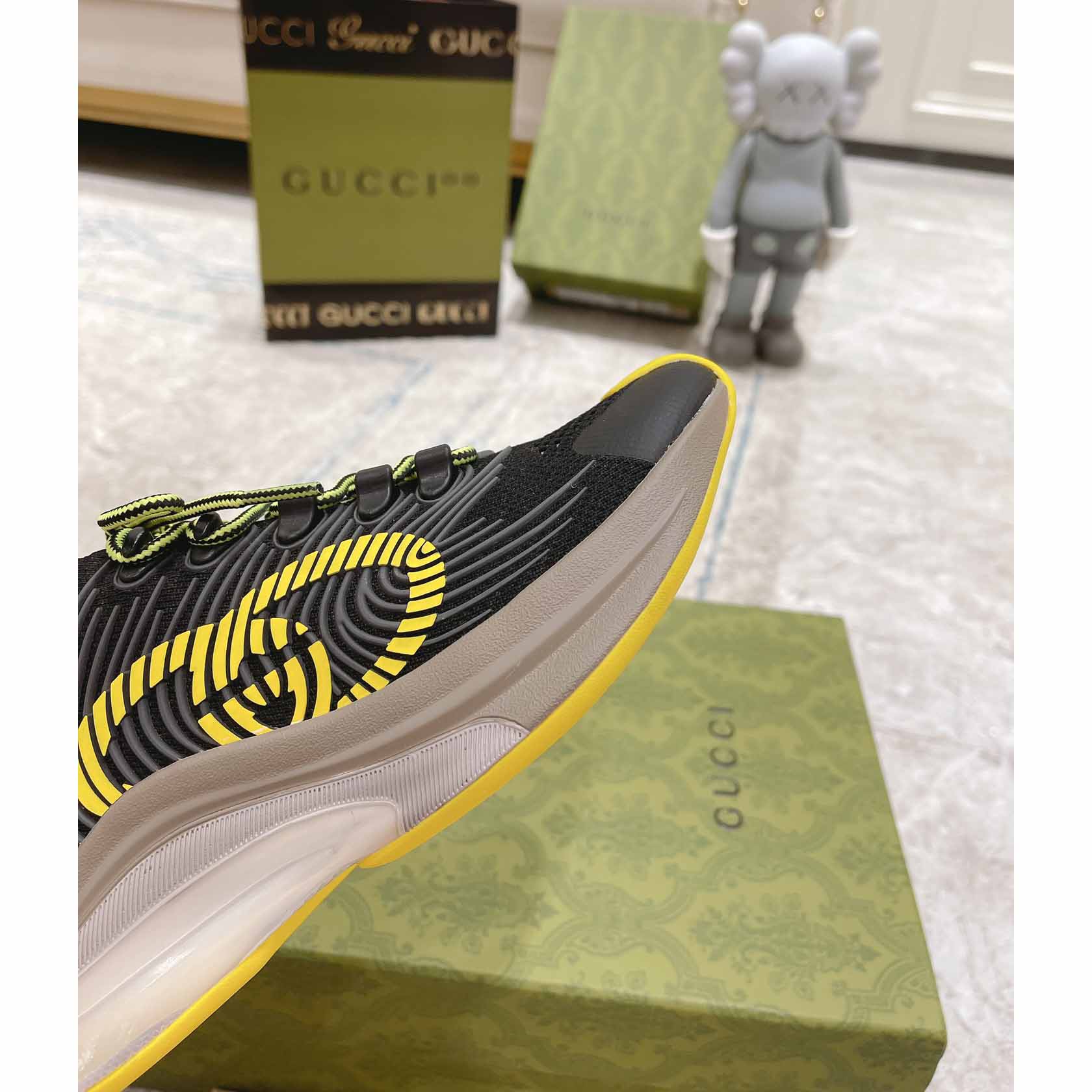 Gucci Run Sneaker  - FashionPlug