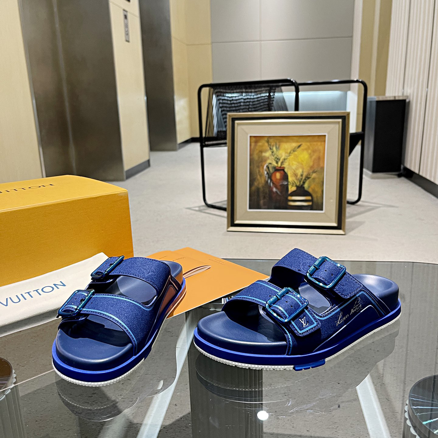 Louis Vuitton Men's Trainer Slippers - FashionPlug