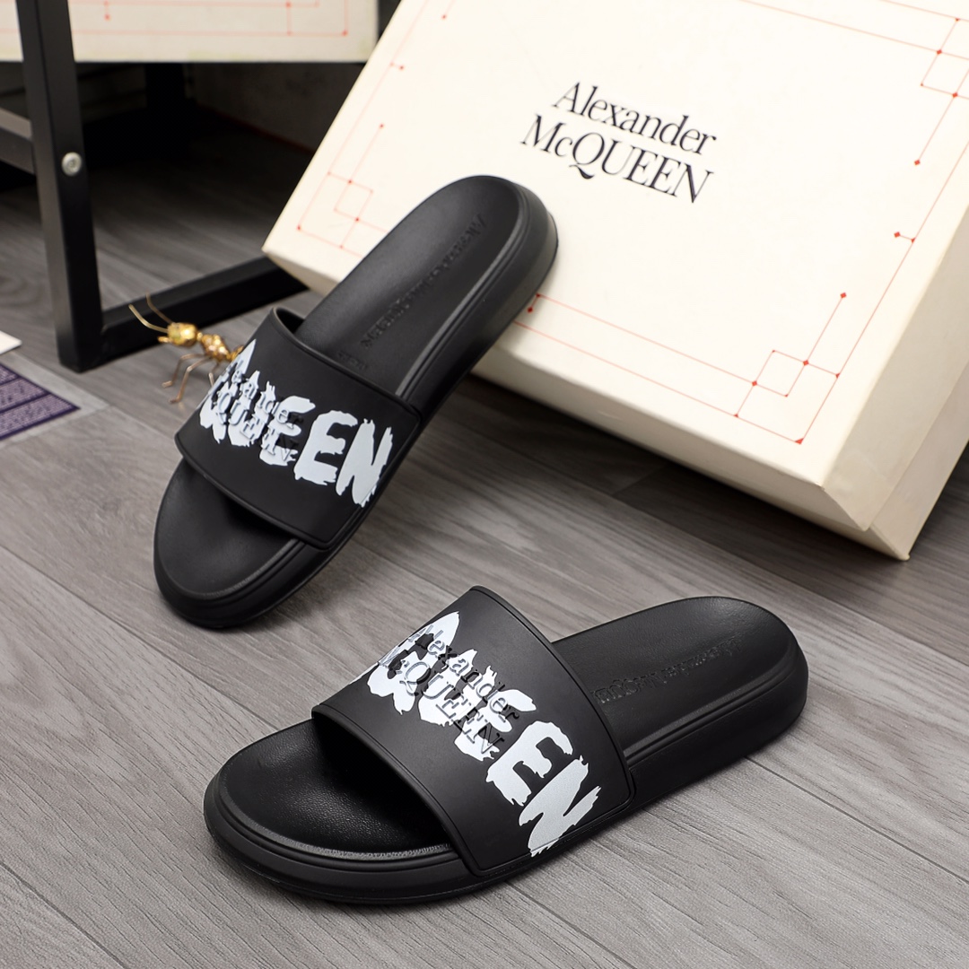 Alexander Mqueen Logo Slipper - FashionPlug