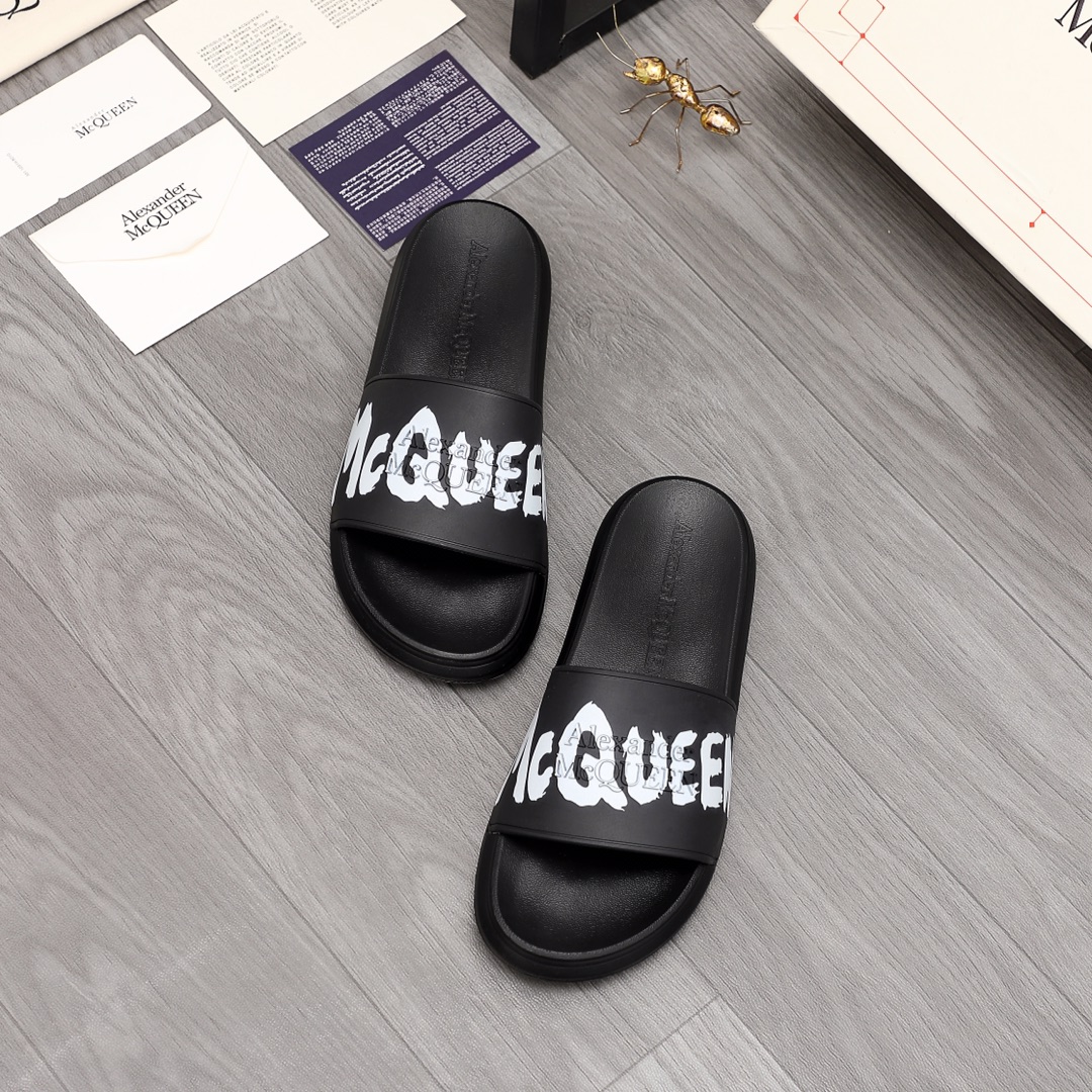 Alexander Mqueen Logo Slipper - FashionPlug