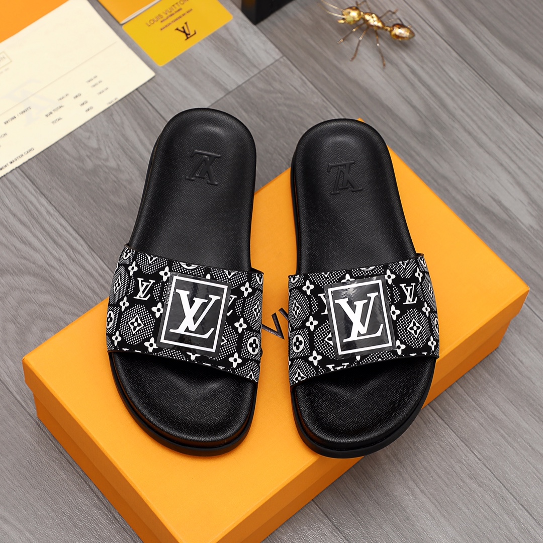 Louis Vuitton Monogram Slippers - FashionPlug