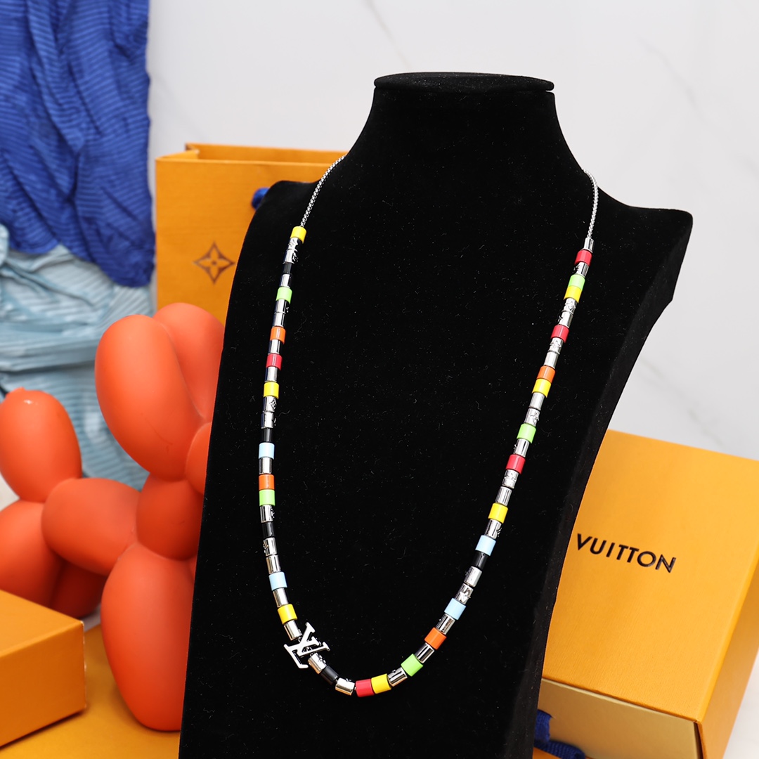 Louis Vuitton Paradise Necklace - FashionPlug