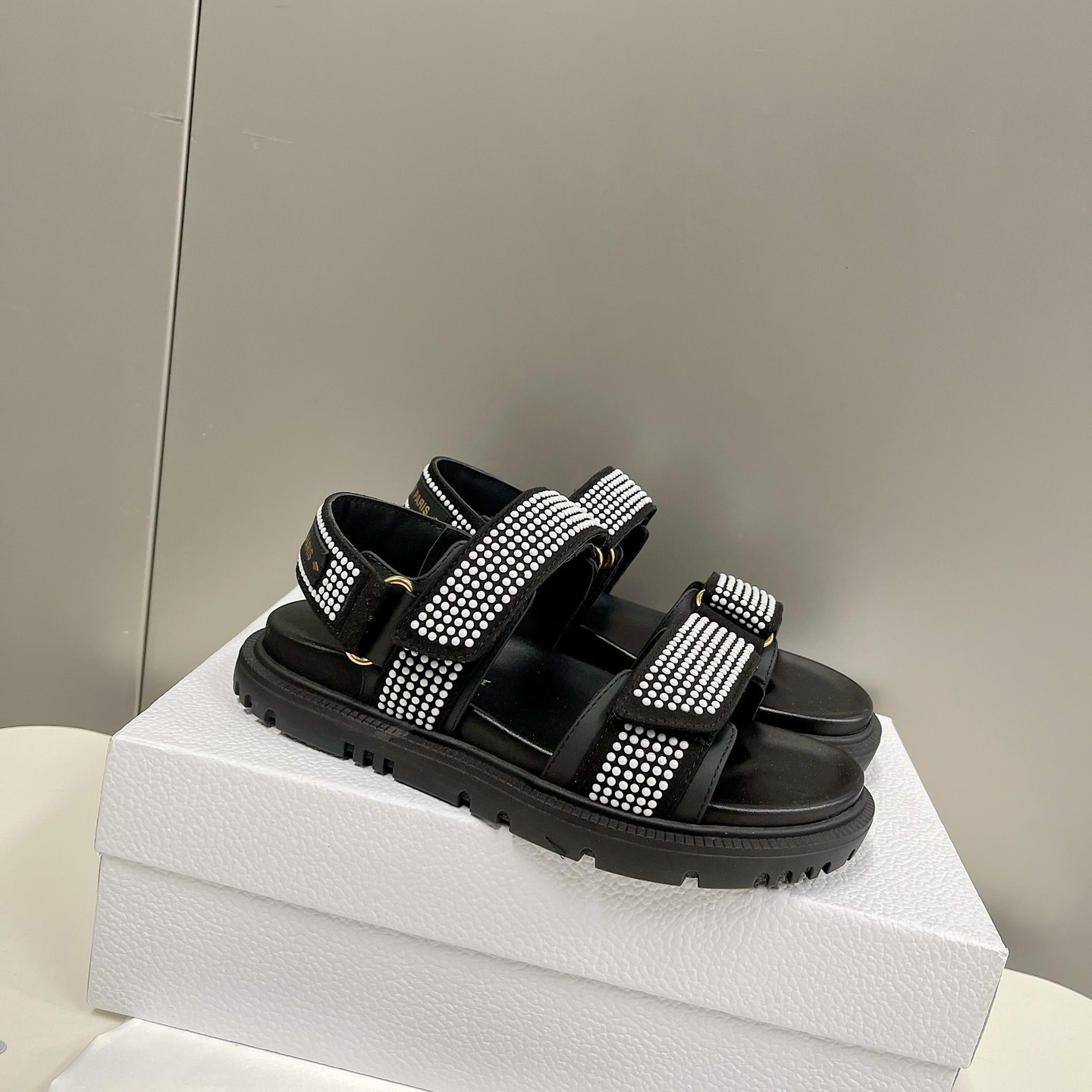 Dior Women Dioract Sandal - FashionPlug