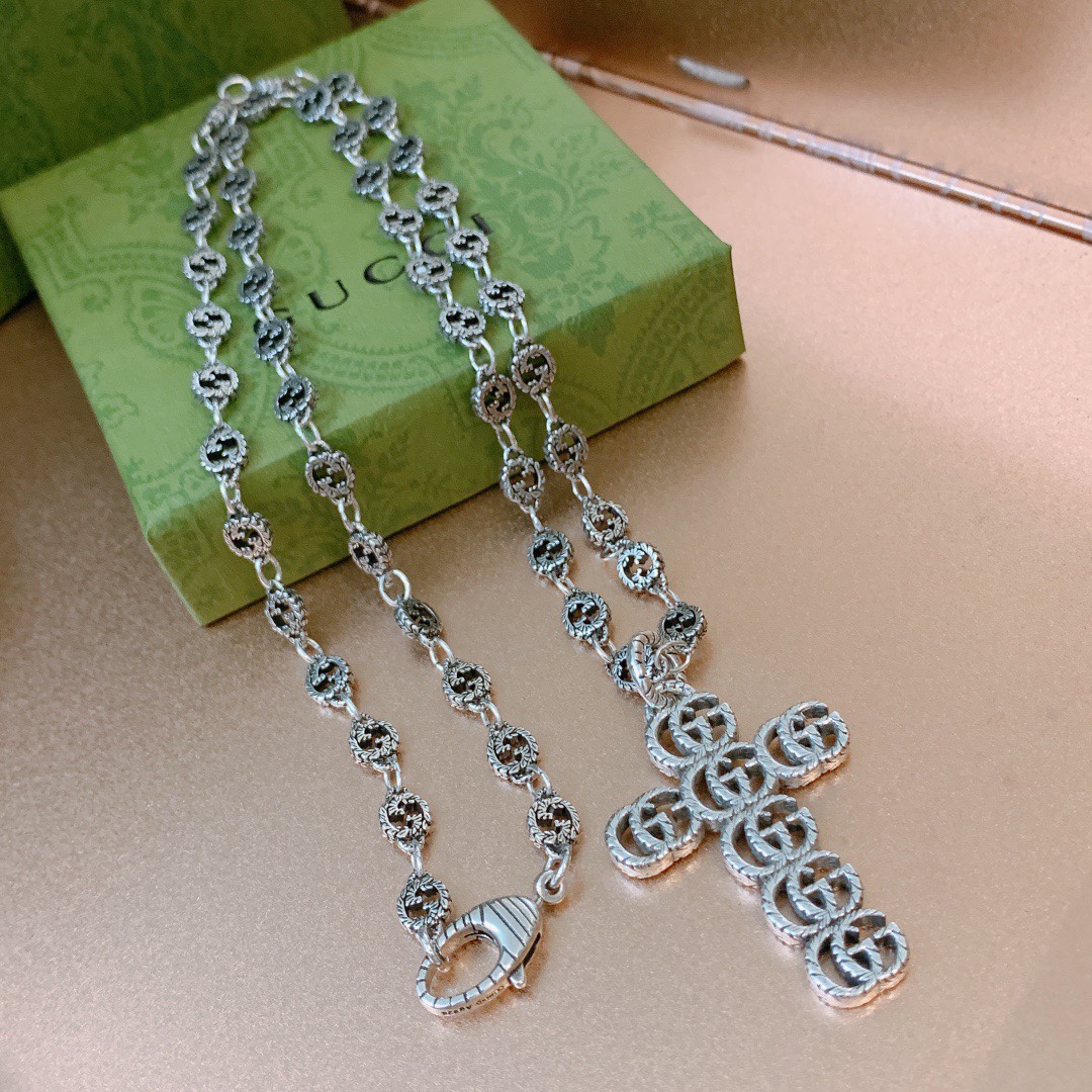 Gucci Anger Forest Necklace - FashionPlug