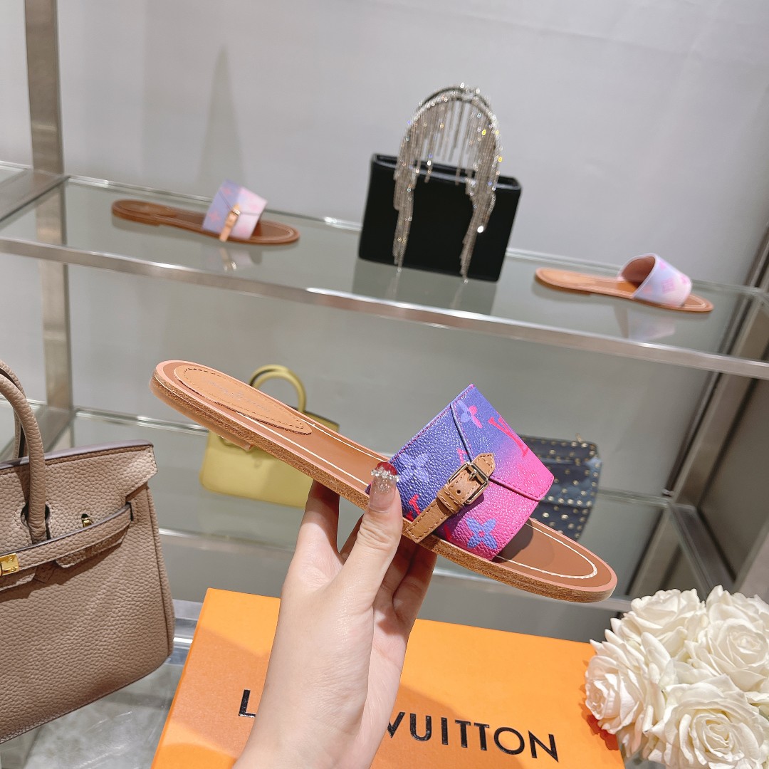 Louis Vuitton Lock It Flat Mule - FashionPlug