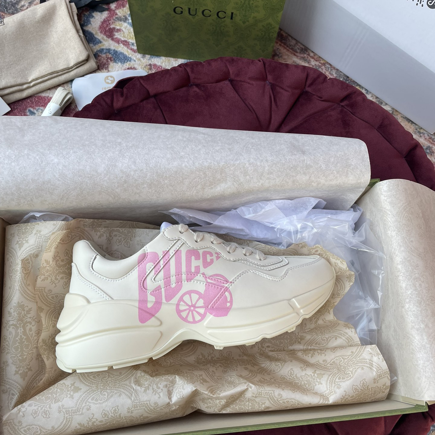 Gucci Men's Rhyton 'Lemon Gucci 'Printed sneakers - FashionPlug