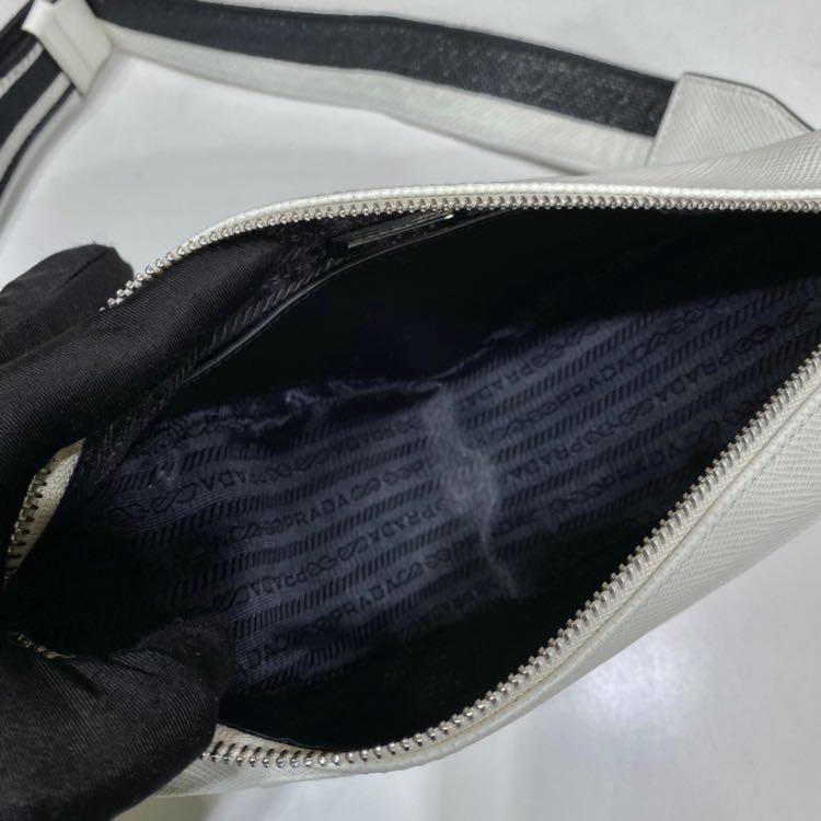 Prada Saffiano Prada Triangle Bag In White(28-18-11cm) - FashionPlug