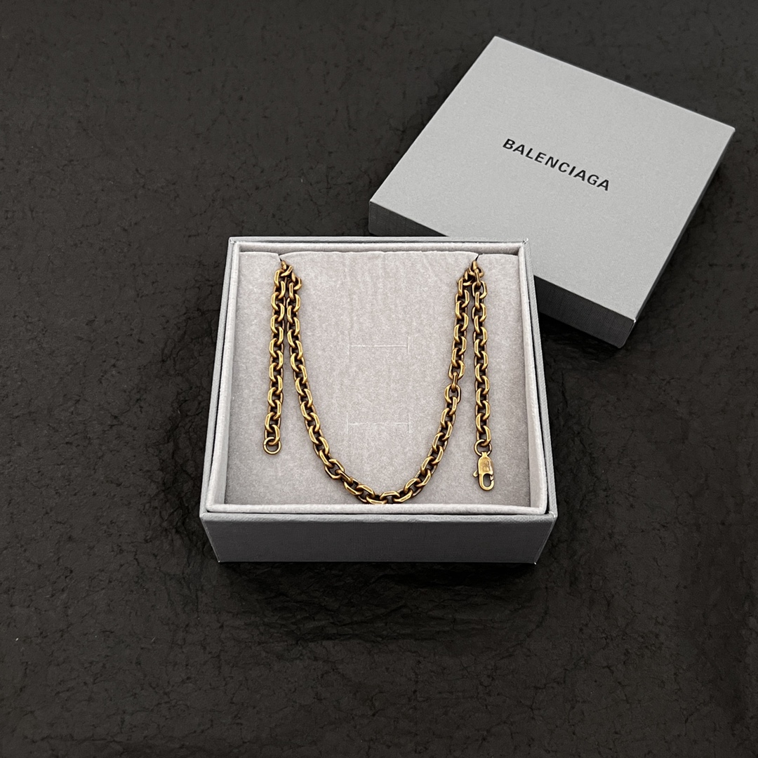 Balenciaga Vintage Style Necklace - FashionPlug