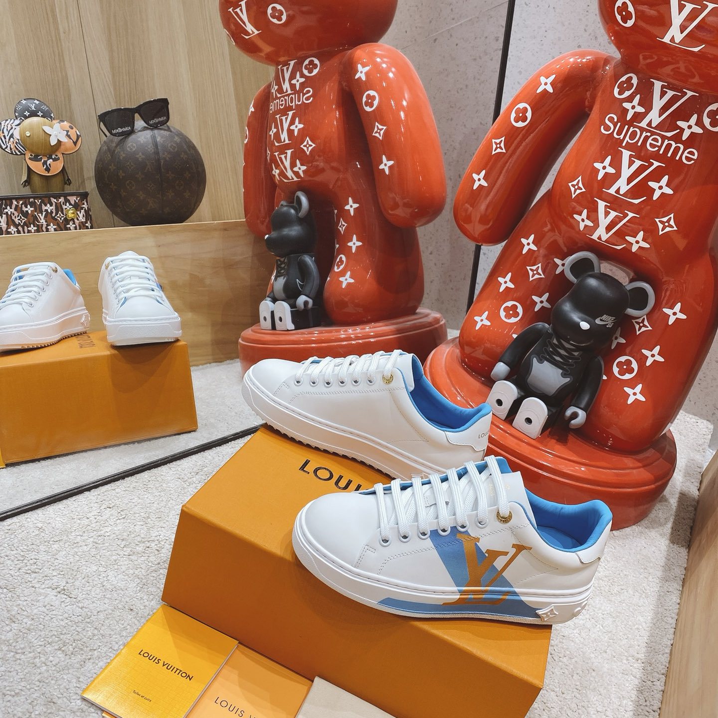 Louis Vuitton Logo Sneaker - FashionPlug