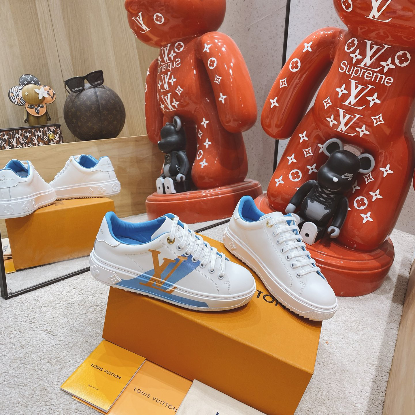 Louis Vuitton Logo Sneaker - FashionPlug