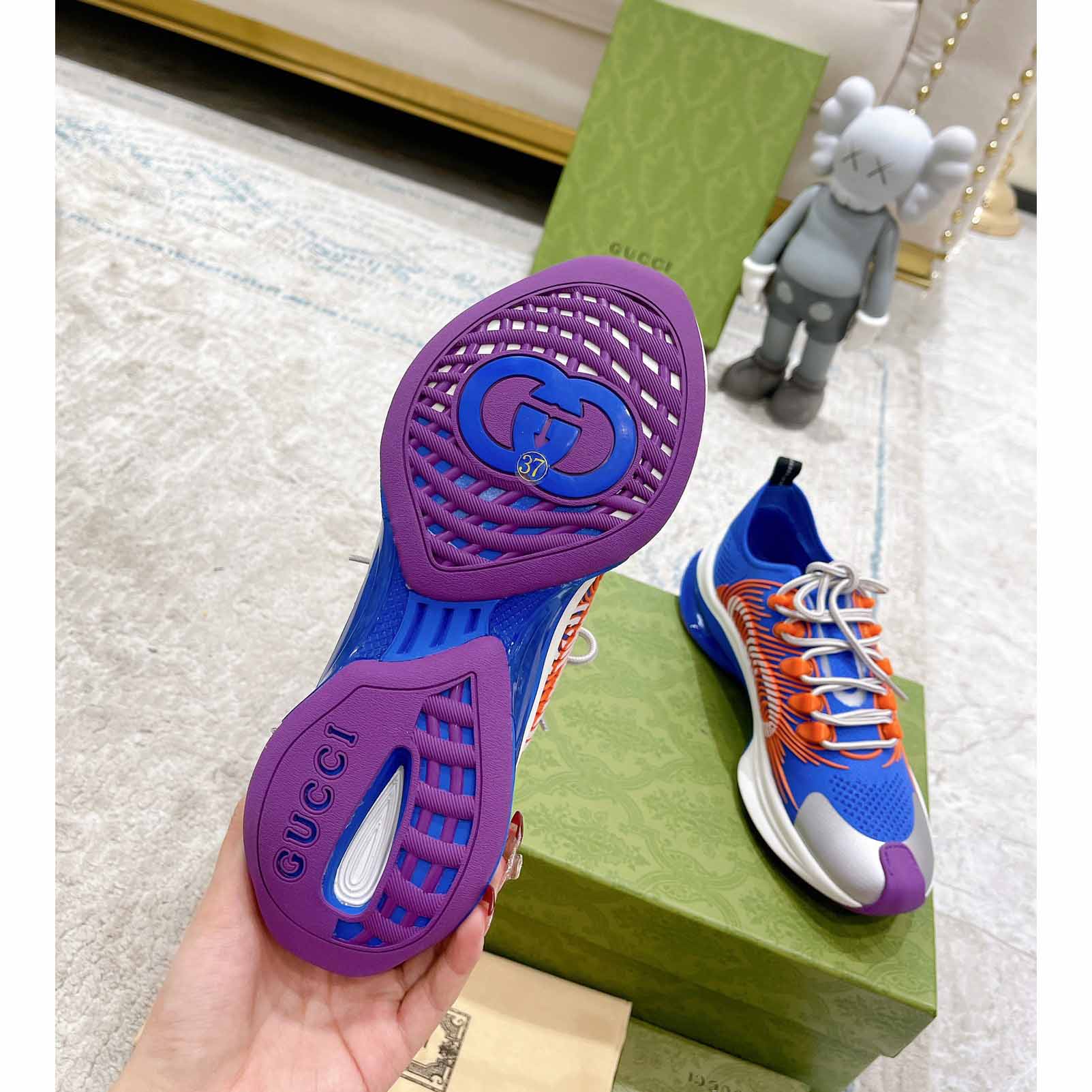 Gucci Run Sneaker  - FashionPlug