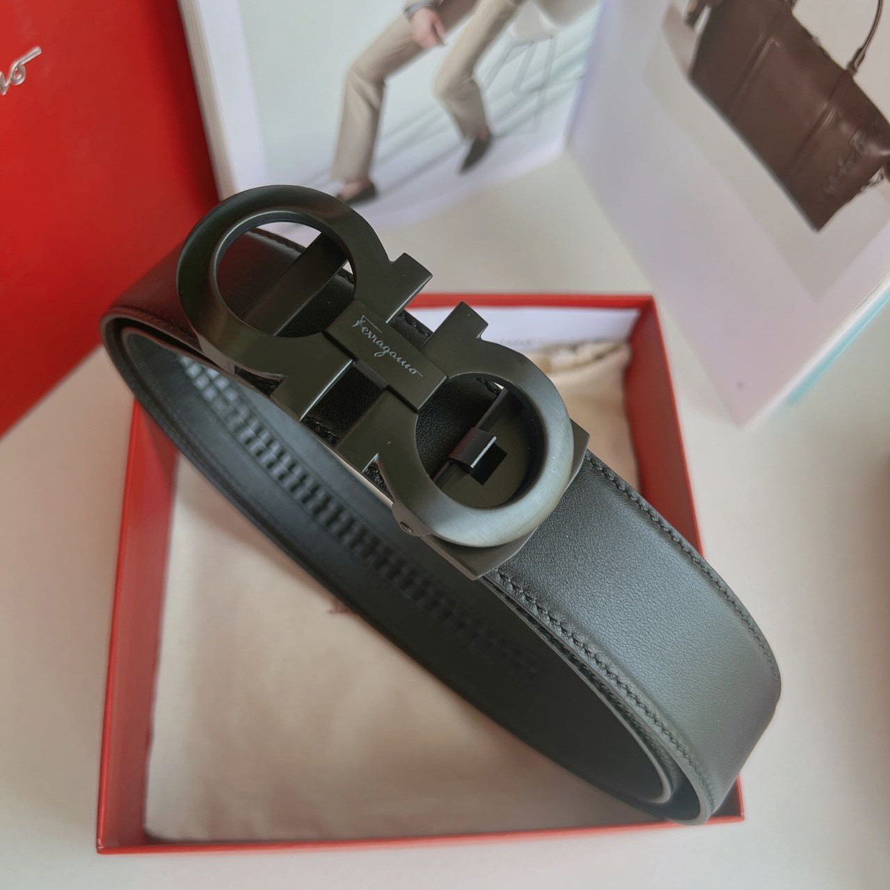 Ferragamo Black Leather Belt - FashionPlug