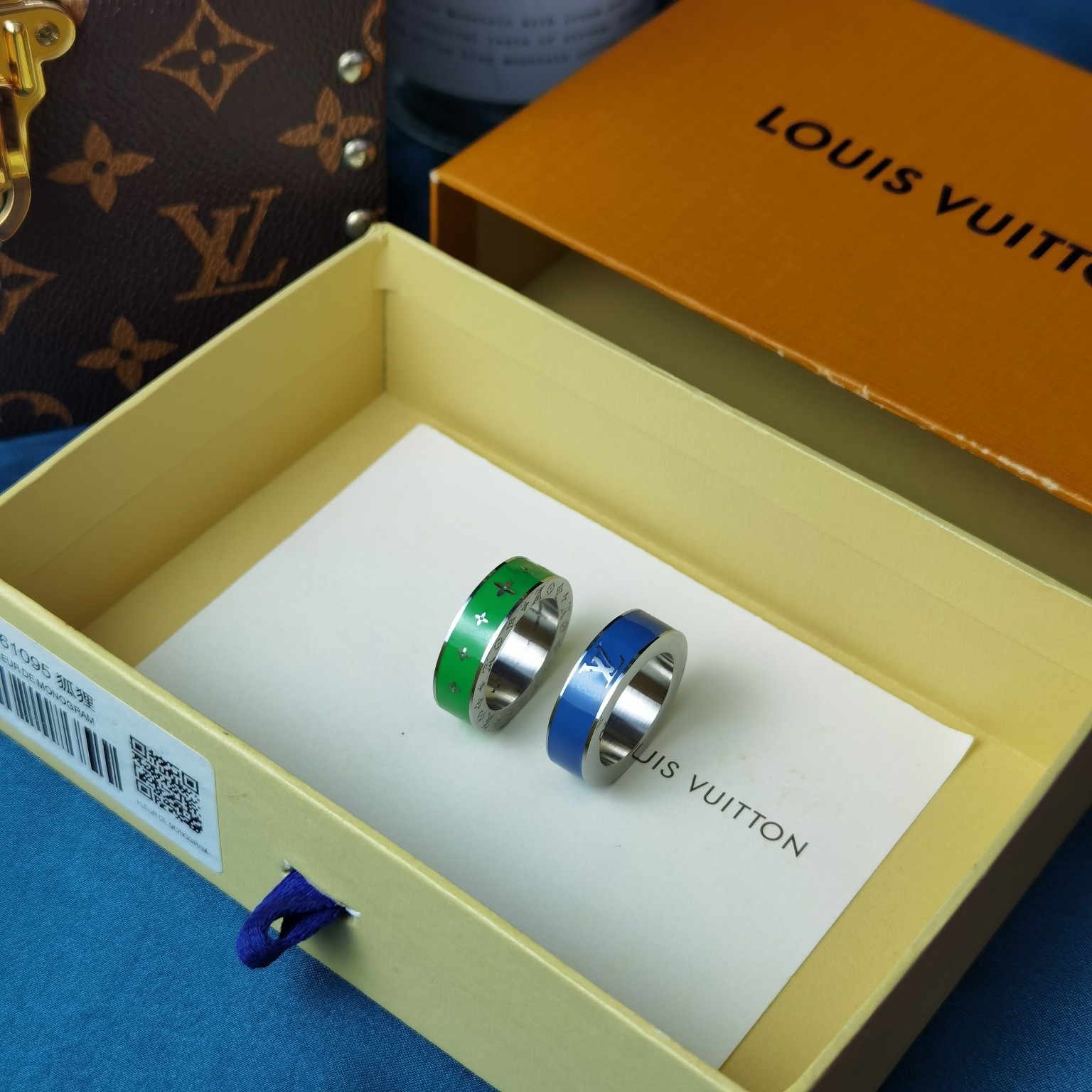 Louis Vuitton Rainbow Charms Ring - FashionPlug