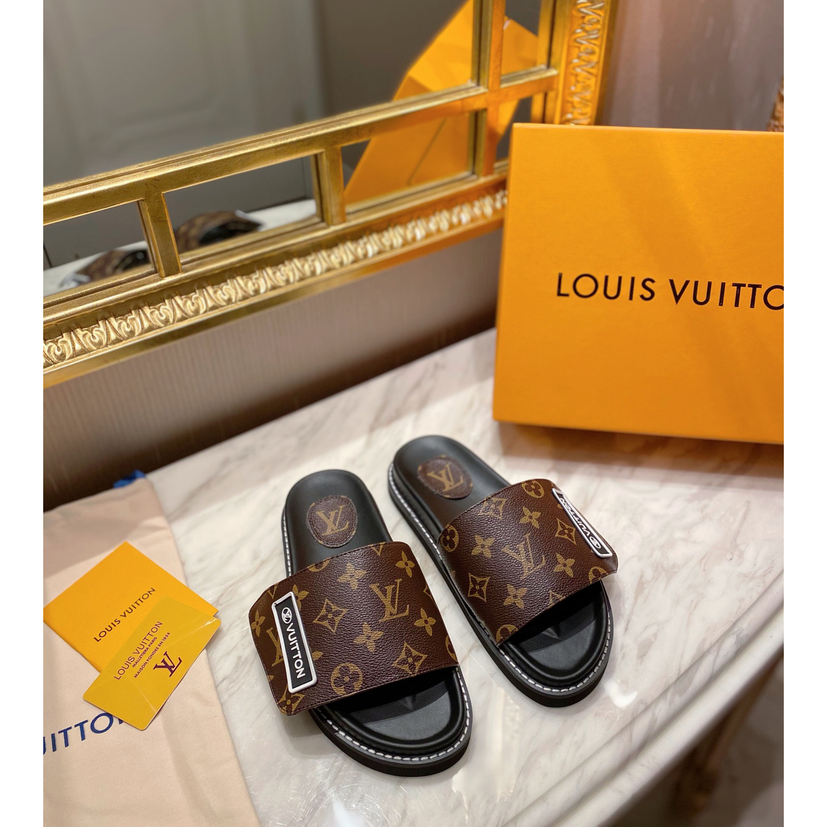 Louis Vuitton Monogram Slipper - FashionPlug