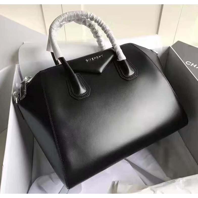 Givenchy Black Handbag(28-34-25CM) - FashionPlug